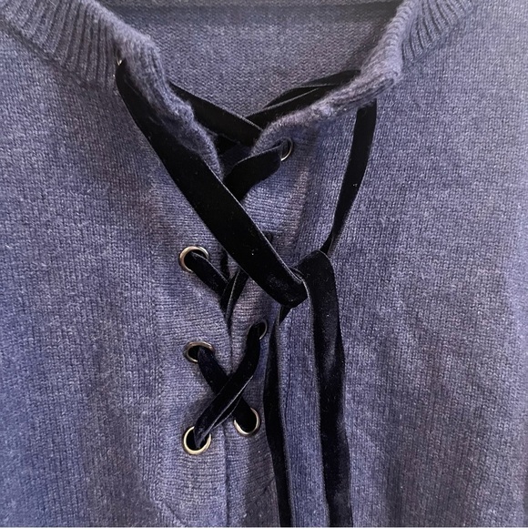 Rails size medium blue cashmere wool blend Olivia sweater lace up - Picture 2 of 9